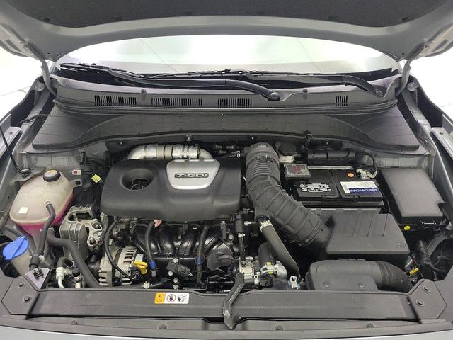 Photo of 2021 Silver Hyundai KONA