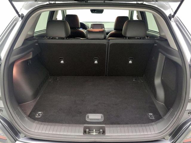 Photo of 2021 Silver Hyundai KONA