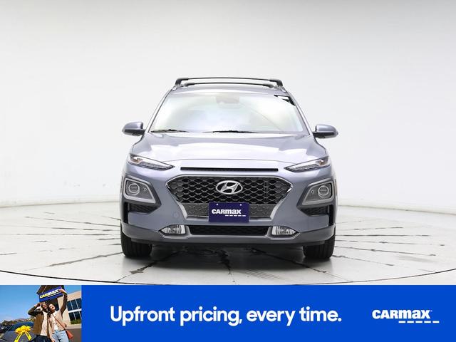 Photo of 2021 Silver Hyundai KONA