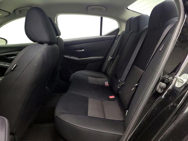 Photo of 2022 Black Nissan Sentra