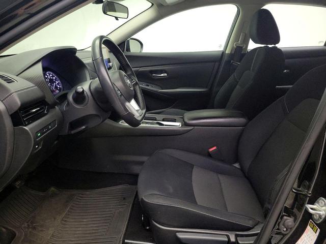 Photo of 2022 Black Nissan Sentra