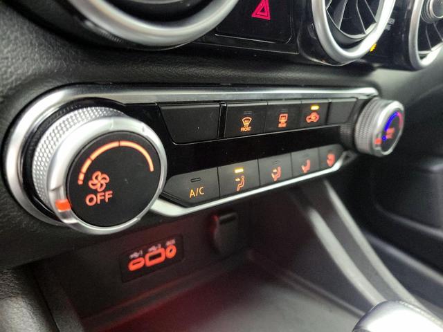 Photo of 2022 Black Nissan Sentra