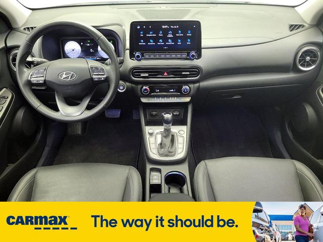 Photo of 2023 White Hyundai KONA