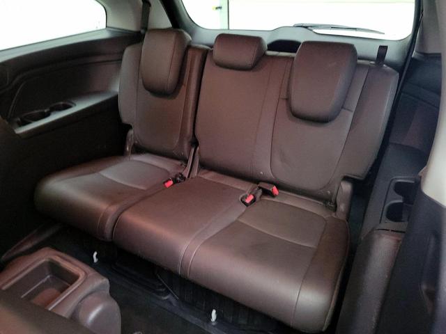 Photo of 2019 White Honda Odyssey