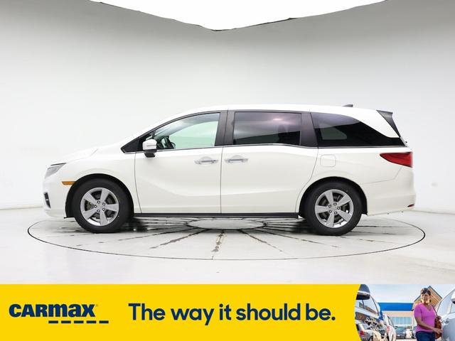 Photo of 2019 White Honda Odyssey