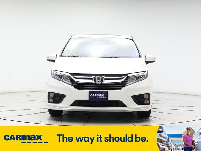 Photo of 2019 White Honda Odyssey