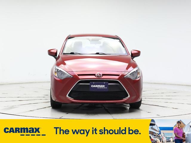 Photo of 2016 Burgundy Scion iA