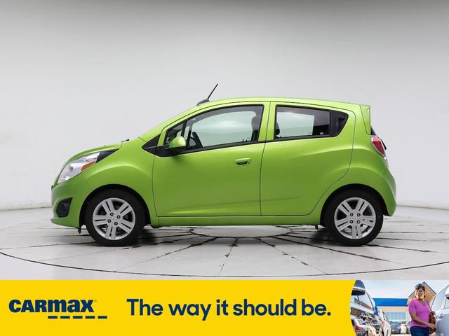 Photo of 2015 Green Chevrolet Spark