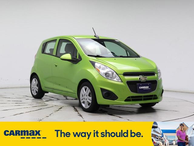 Photo of 2015 Green Chevrolet Spark