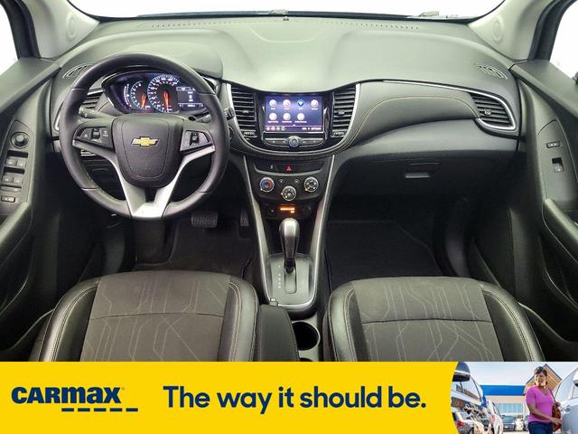 Photo of 2022 Gray Chevrolet Trax