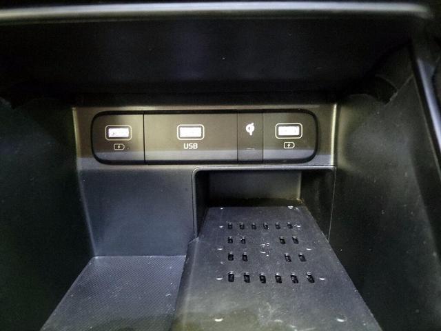 Photo of 2022 Gray Kia Sorento