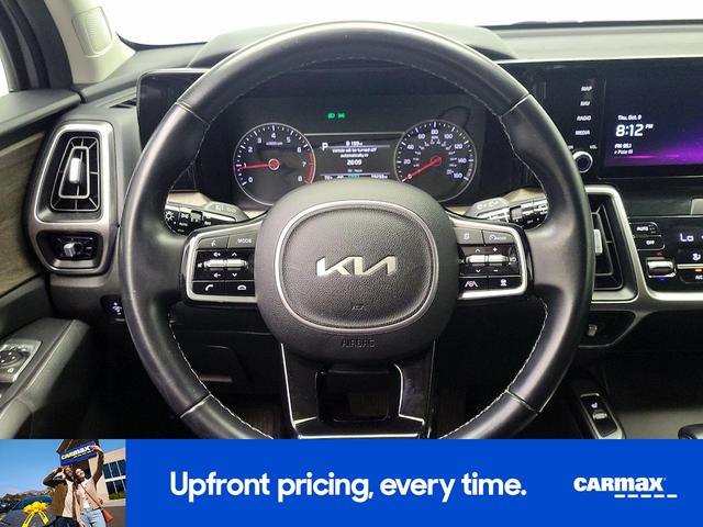 Photo of 2022 Gray Kia Sorento