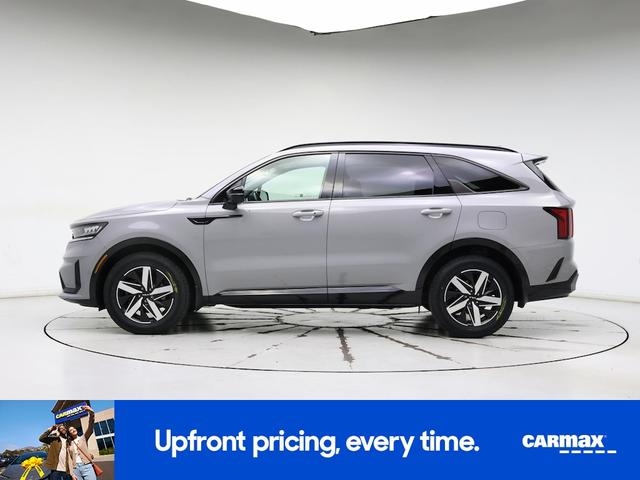 Photo of 2022 Gray Kia Sorento