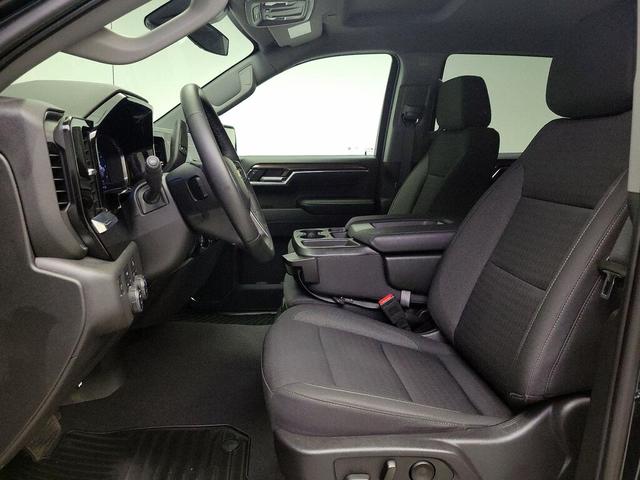 Photo of 2023 Black Chevrolet Silverado 1500