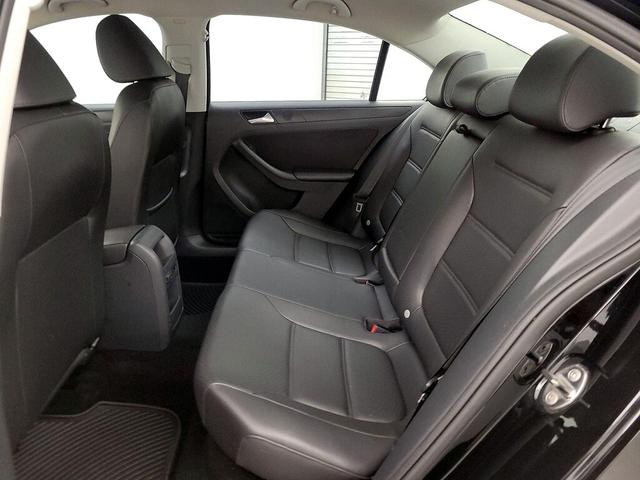 Photo of 2014 Black Volkswagen Jetta