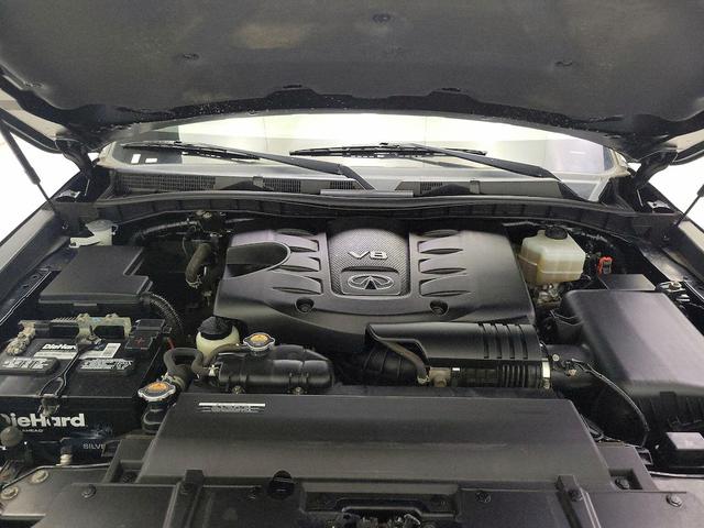 Photo of 2022 Black INFINITI QX80