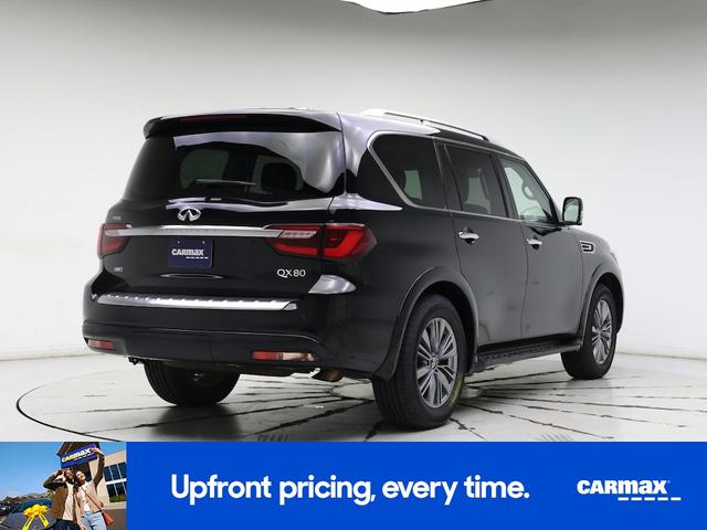 Photo of 2022 Black INFINITI QX80