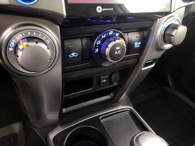 Photo of 2021 Blue Toyota 4Runner