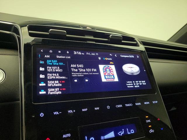 Photo of 2023 Gray Hyundai SANTA CRUZ