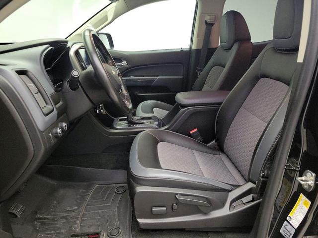 Photo of 2015 Black Chevrolet Colorado