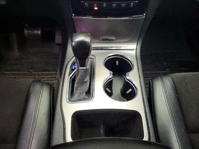 Photo of 2021 Black Jeep Grand Cherokee