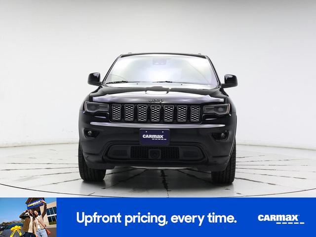 Photo of 2021 Black Jeep Grand Cherokee
