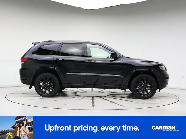 Photo of 2021 Black Jeep Grand Cherokee