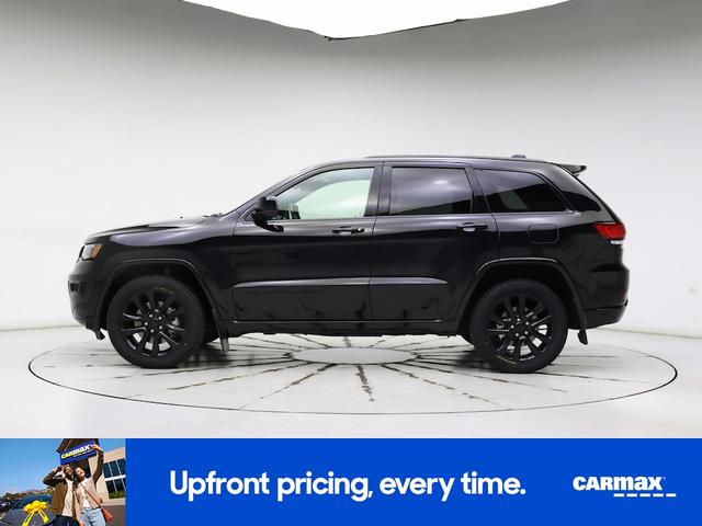 Photo of 2021 Black Jeep Grand Cherokee