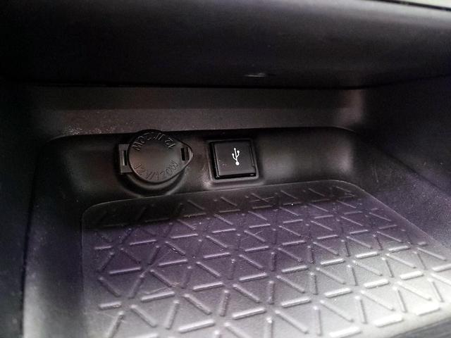 Photo of 2022 Blue Toyota RAV4 Hybrid