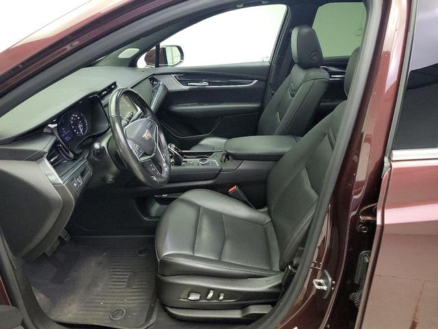 Photo of 2022 Brown Cadillac XT5