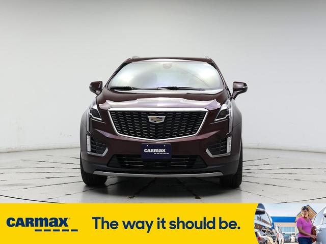 Photo of 2022 Brown Cadillac XT5