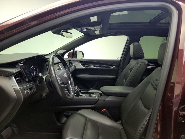 Photo of 2022 Brown Cadillac XT5