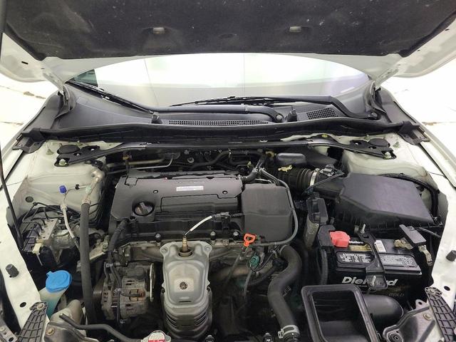 Photo of 2017 White Honda Accord