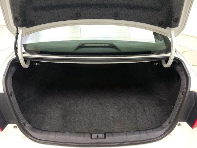 Photo of 2017 White Honda Accord