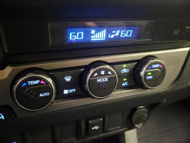 Photo of 2022 Gray Toyota Tacoma