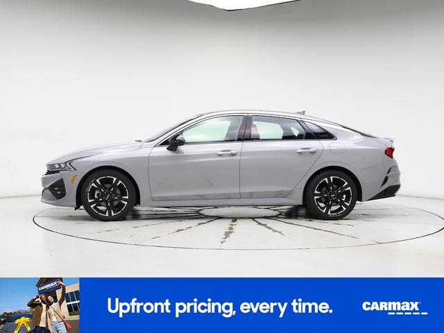 Photo of 2021 Gray Kia K5