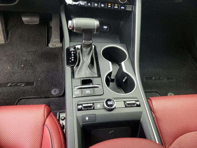 Photo of 2021 Gray Kia K5