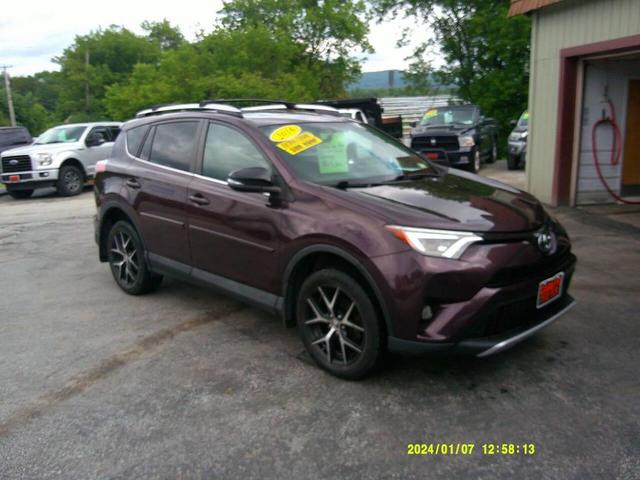 Photo of 2016 Burgundy Toyota RAV4