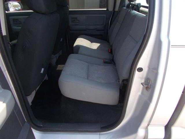 Photo of 2010 Silver Dodge Dakota