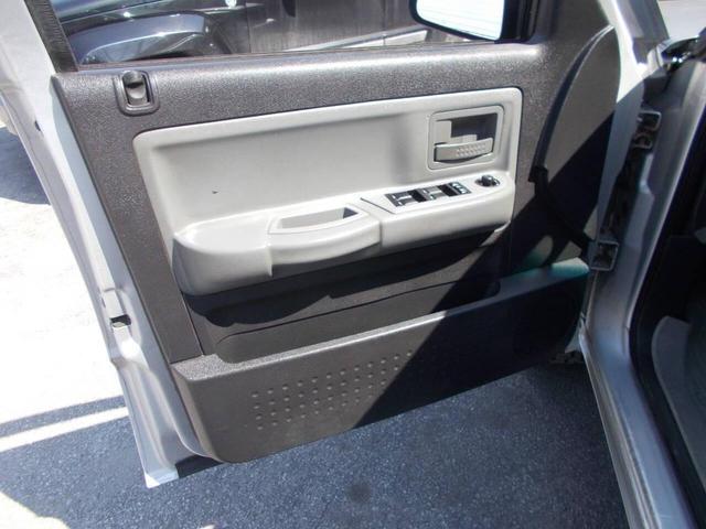 Photo of 2010 Silver Dodge Dakota
