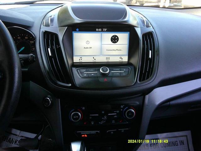 Photo of 2019 Gray Ford Escape