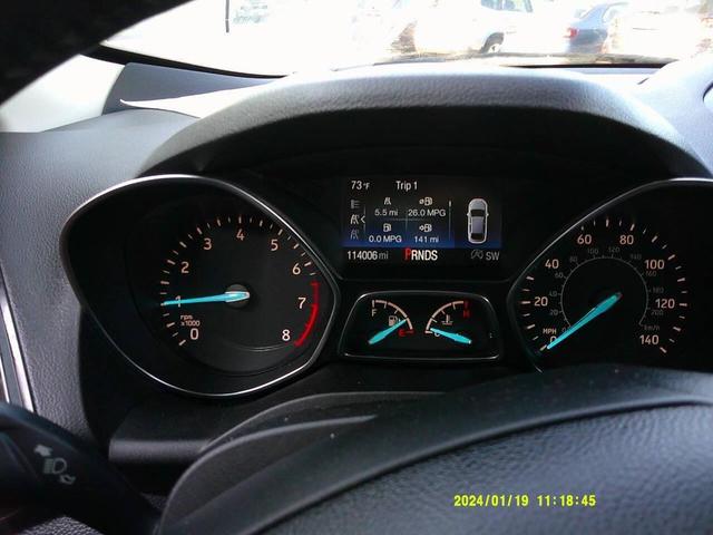 Photo of 2019 Gray Ford Escape