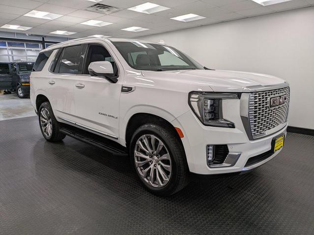 Photo of 2023 White GMC Yukon