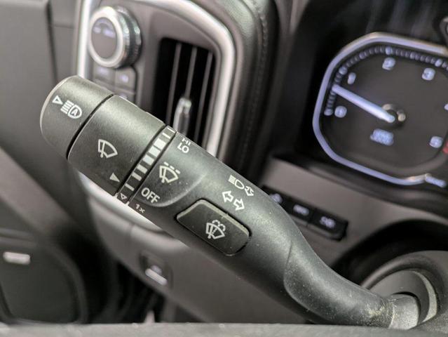 Photo of 2022 Onyx Black GMC Sierra 2500