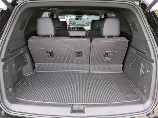 Photo of 2026 Mosaic Black Metallic Chevrolet Traverse