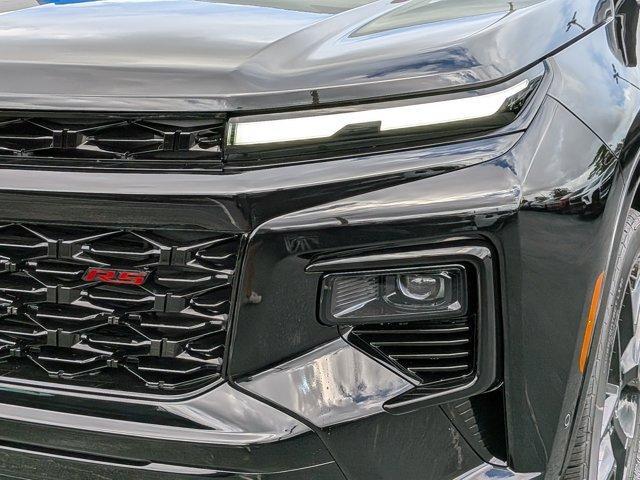 Photo of 2026 Mosaic Black Metallic Chevrolet Traverse
