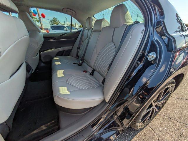 Photo of 2022 Celestial Silver Metallic Toyota Camry Hybrid
