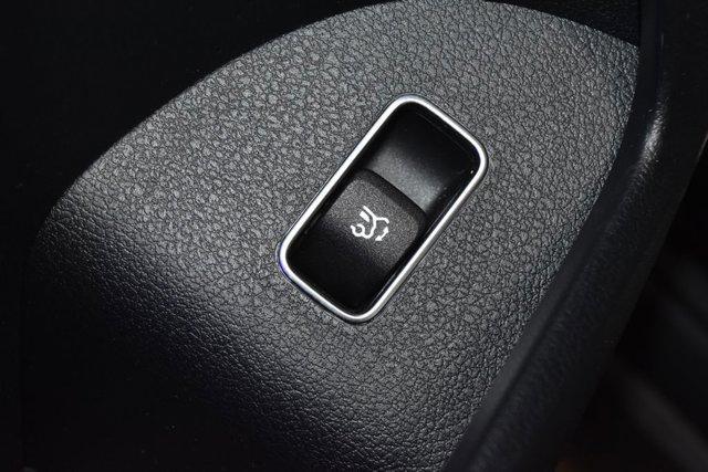 Photo of 2024 Obsidian Black Metallic Mercedes-Benz GLE 350