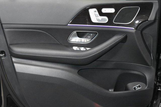 Photo of 2024 Obsidian Black Metallic Mercedes-Benz GLE 350