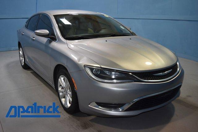 2016 Chrysler 200